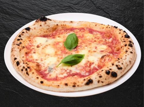 NÁPOLYI 4 SAJTOS PIZZA